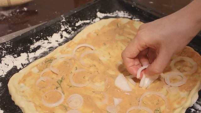 Пицца с  морепродуктами в духовке. Начинка с мидиями