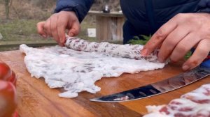 Шашлык на очаге, очень необычно и интересно. Мясо ? ? говядины в бараньей жировой сетке.
