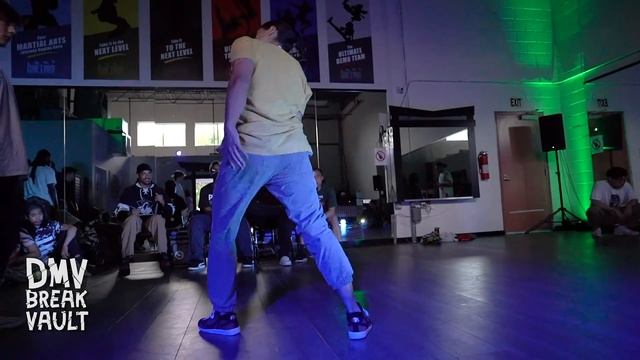 Fawzy vs Hawnnah | Into the Ring x Infinity Jam | Top 8 смотреть онлайн