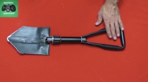 Складная типа сапёрная лопатка.