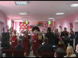 "Крылатые качели" (муз. Е. Крылатова, сл. Ю. Энтина)