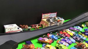 Piston Cup 500 Race Track Set Radiator Springs Classic Toys`R`US Mattel Disney Pixar Cars