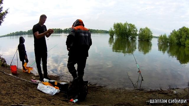Рыбалка на ОБИ на поплавок! Зелёный Мыс! Бешеный Клёв! смотреть онлайн