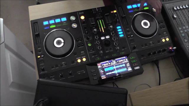 Deep Bass House Mix August 2015 Pioneer XDJ-RX смотреть онлайн