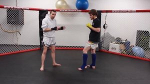 Block Leg Kicks CORRECTLY & Break Your Opponent's Shins _ Kwonkicker & FightTips.mp4