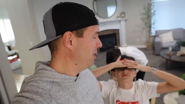 FIRST PAIR OF JORDAN 1 SHOES | SON GETS MOM INTO NIKE AIR JORDAN SHOES | JORDAN 1 UNIVERSITY BLUE смотреть онлайн