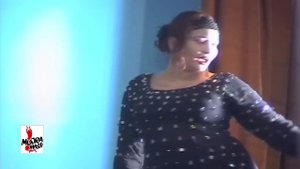 MANJI EK TE JAWANIYAN DO - PAKISTANI STAGE MUJRA DANCE - NASEEBO LAL