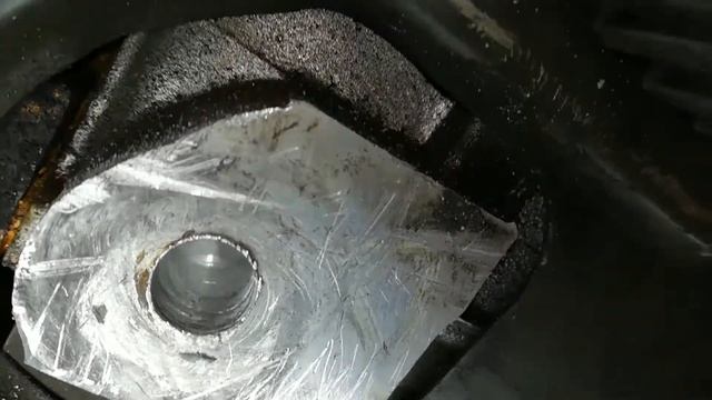 ваз 21099 вырвало ремонтную шпильку под ролик ГРМ восстановление резьбы под неё смотреть онлайн