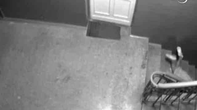 Веселый подъезд смотреть онлайн