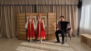 "Сапожки русские "-автор музыки Людмила Лядова, автор слов Нина Пантелеева