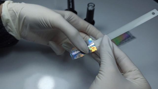 Отпечатване на декоративно фолио за маникюр с гел лак | Поддръжка с гел смотреть онлайн