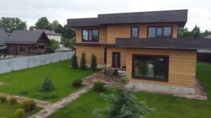 Дом из бруса с плоской кровлей