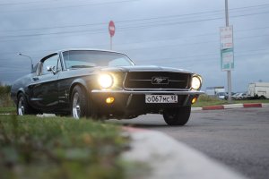 Ford Mustang  Classic 1967. Первый запуск после реставрации.