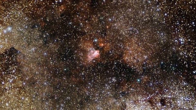 Zooming in on the star formation region Messier 17 смотреть онлайн