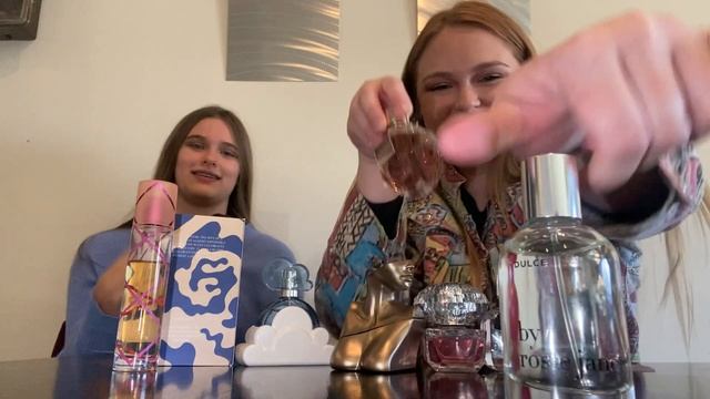 My sister rates popular perfumes!! смотреть онлайн