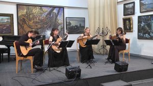 Квартет гитар "Fine Music” - А.Виницкий - Зеленое и Голубое