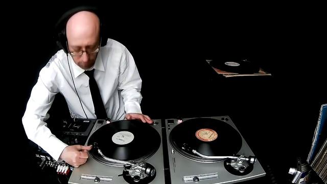 Dj ''S'' - 10 Minutes Of Disco смотреть онлайн