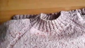 Вязание. Готовая работа- женский джемпер регланом сверху. Обзор.