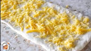 Сырные палочки из дрожжевого теста