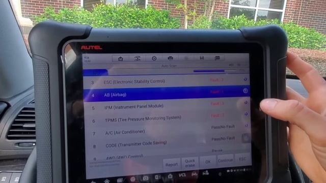 Kia / Hyundai abs or traction control light on. Codes C1206 C1207 C1208 C1209 C1210 C1211 tsb. смотреть онлайн