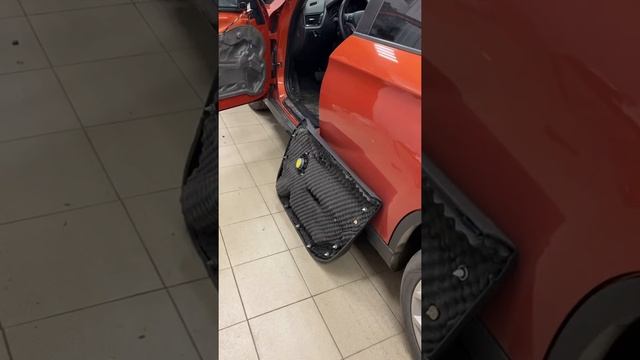 Шумоизоляция BMW X1 E84. Замер уровня шума до и после. смотреть онлайн
