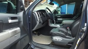 Установка сидений PORSHE в Toyota Tundra