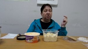 МУКБАНГ БЛИНЧИК С ТВОРОГОМ, САЛАТ НЕЖНОСТЬ, ЧАЙ/MUKBANG/EATING/VLOG