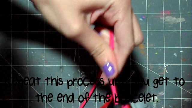 How To Make A 2 Color Paracord Bracelet