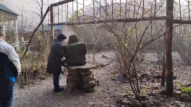 Начало экскурсии. Минеральный источник Чвижепсе. 4 января 2023.