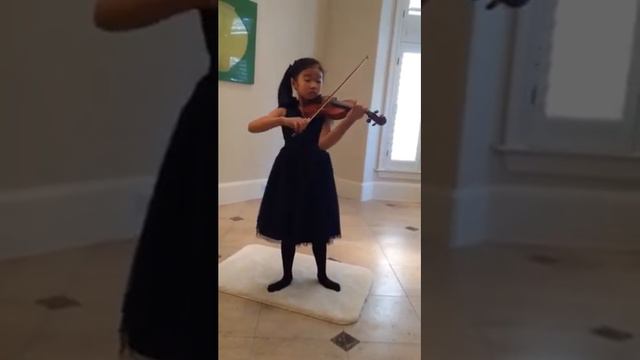 Lauren Yoon, 7, Kreisler's "Praeludium and Allegro" смотреть онлайн