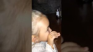 Евангелина приехала в Евпаторию отдых начался с отеля Оазис ресторан Оазис Попугай Морган