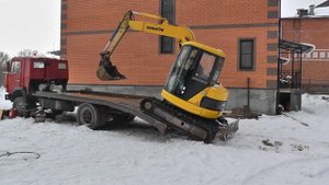 Первая погрузка. Испытываем новый кузов. Мини экскаватор.
