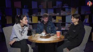 Молчаливый женский взгляд #59