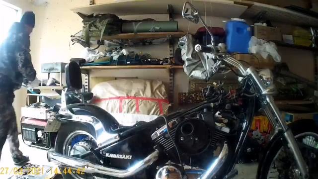 Как снять карбюратор с Kawasaki vulkan 400! Очень просто! смотреть онлайн