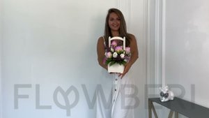 Пионы в ящике на сайте FlowBeri №10