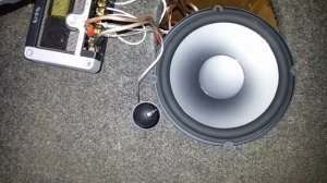 Акустика MOMO US-310 против Infinity ref 6500CX