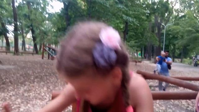 VLOG Учюсь кататься на роликах на пятку. Flashing Roller Skate/Полоса препятствий. смотреть онлайн