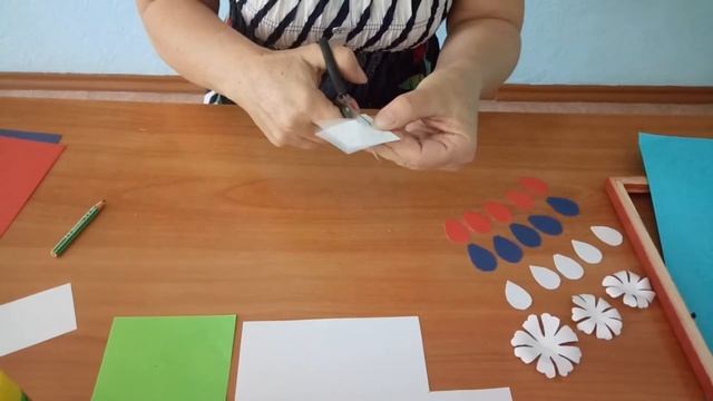 Мастер класс ко Дню России "Праздничная открытка". ПДО Коваленко Елена Николаевна смотреть онлайн