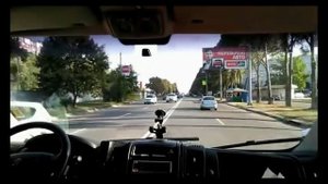 Как пропускают "Скорую помощь" в Харькове  (1)