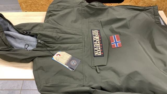 Napapijri Rainforest Winter самый крутой и известный анорак в мире. MySports Hit. смотреть онлайн