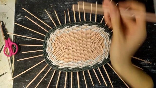 Овальный пастельный плетёный поднос | Timelapse