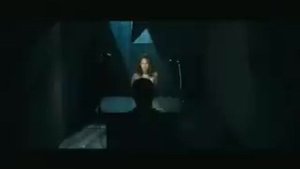 Natalie Portman speaking Hebrew