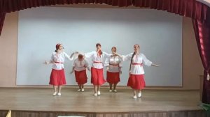 Педагогический коллектив "Гнездышко" Курская область, танец "От Волги до Енисея"