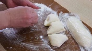 Тонкие Лепёшки без Начинки на Минералке. Рецепт Хрустящих и Вкусных Лепешек на Сковороде