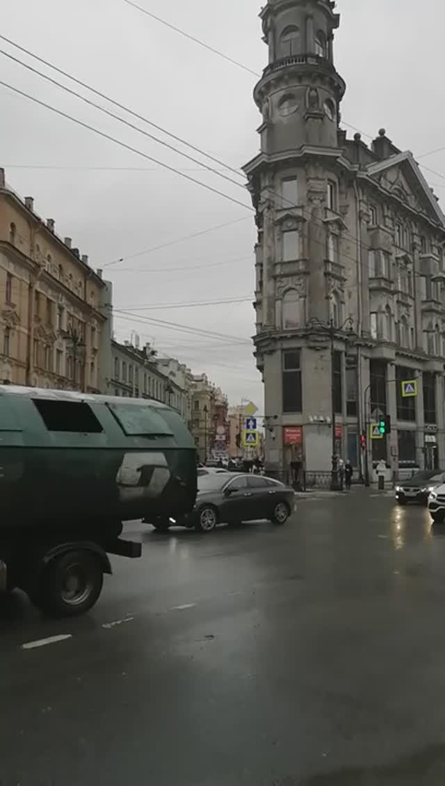 Пять углов! Это место таинственно и романтично!!!