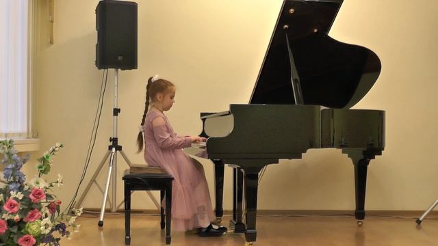 В. Гиллок. Любимая кукла. Исп. Уварова Ксения - МАУ ДО СДШИ, СП ДМХШ ОГОНЁК, г. Ступино смотреть онлайн