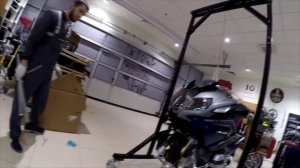 BMW R1200RT Unboxing, walk around, first run Распаковка и сборка BMW R1200RT