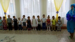 Осенняя песня "Тучка" (муз. и сл. Г.Вихаревой) в средней группе