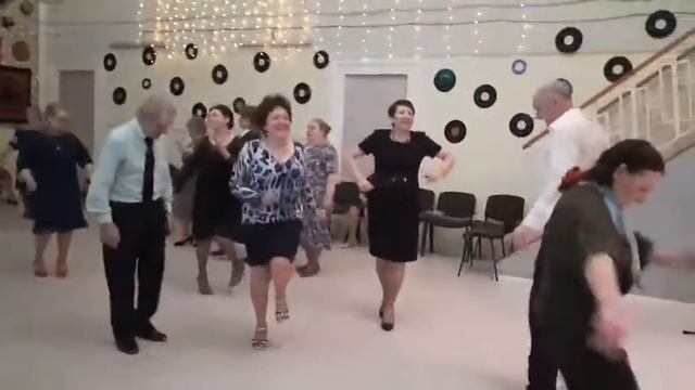 Гармошечка. Автор Лена Василек. смотреть онлайн