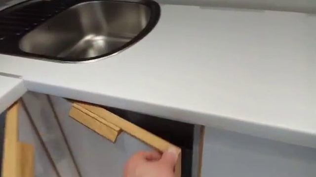 Маленькая кухня в стиле Лофт Dragomanova2 смотреть онлайн